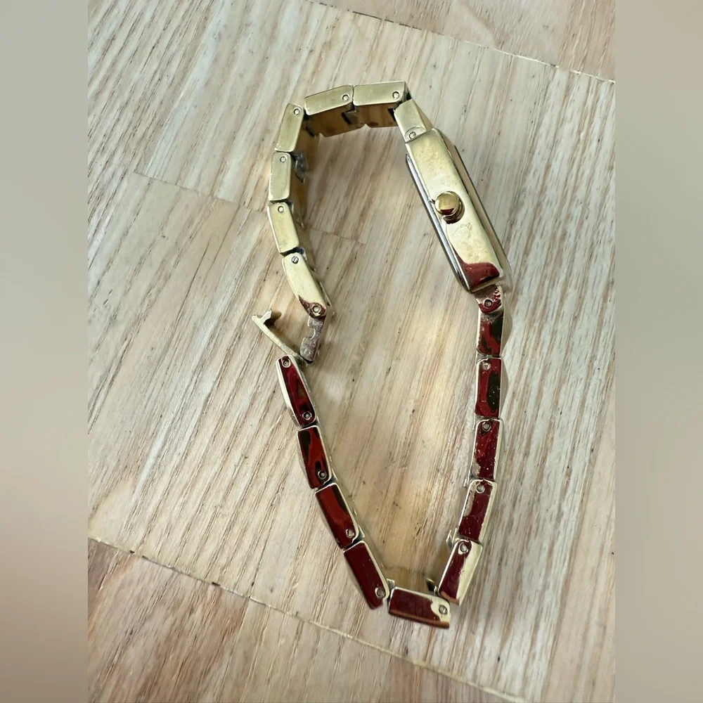 Anne Klein brand anne